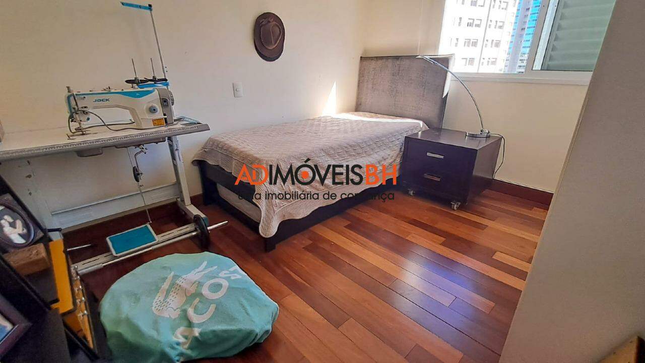 Apartamento à venda no Vila da Serra: 