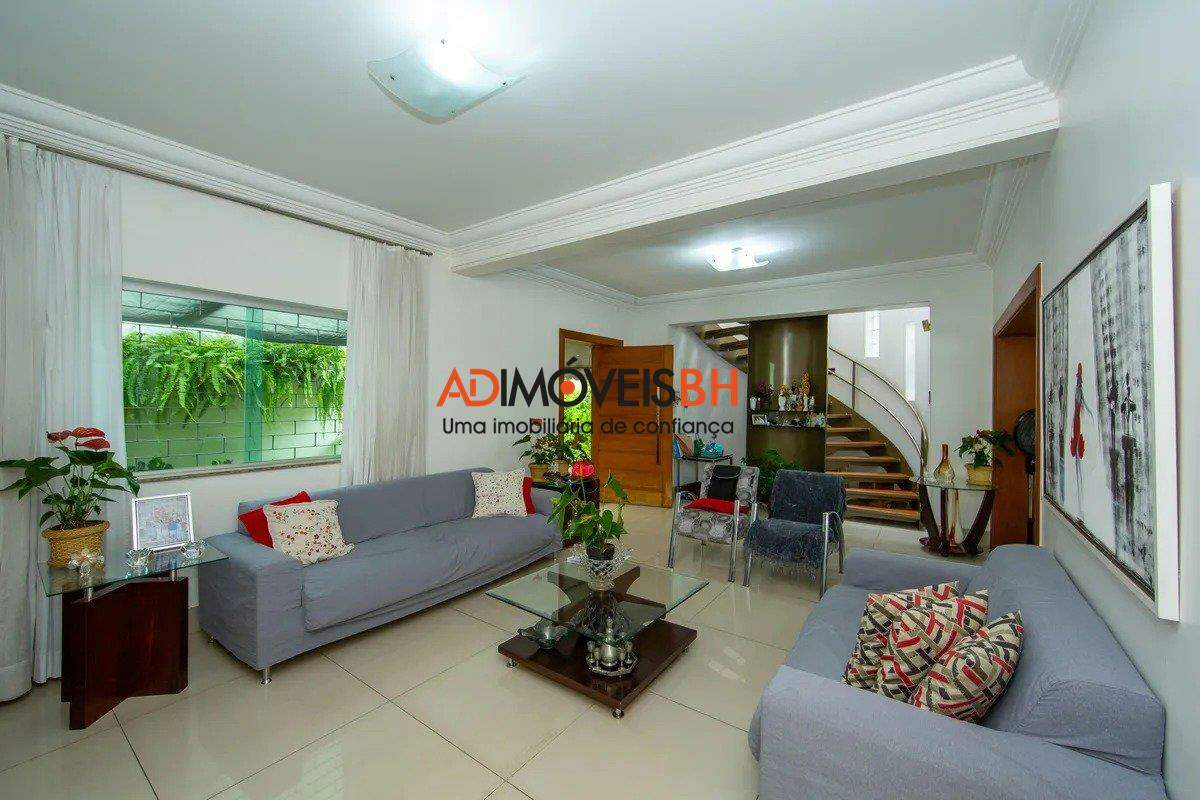 Casa Residencial à venda no Prado: 