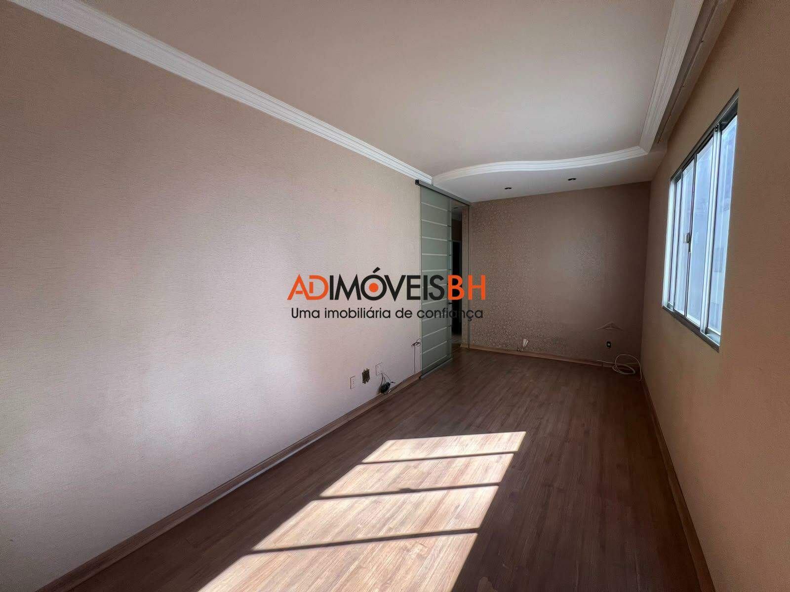 Apartamento à venda no Silveira: 