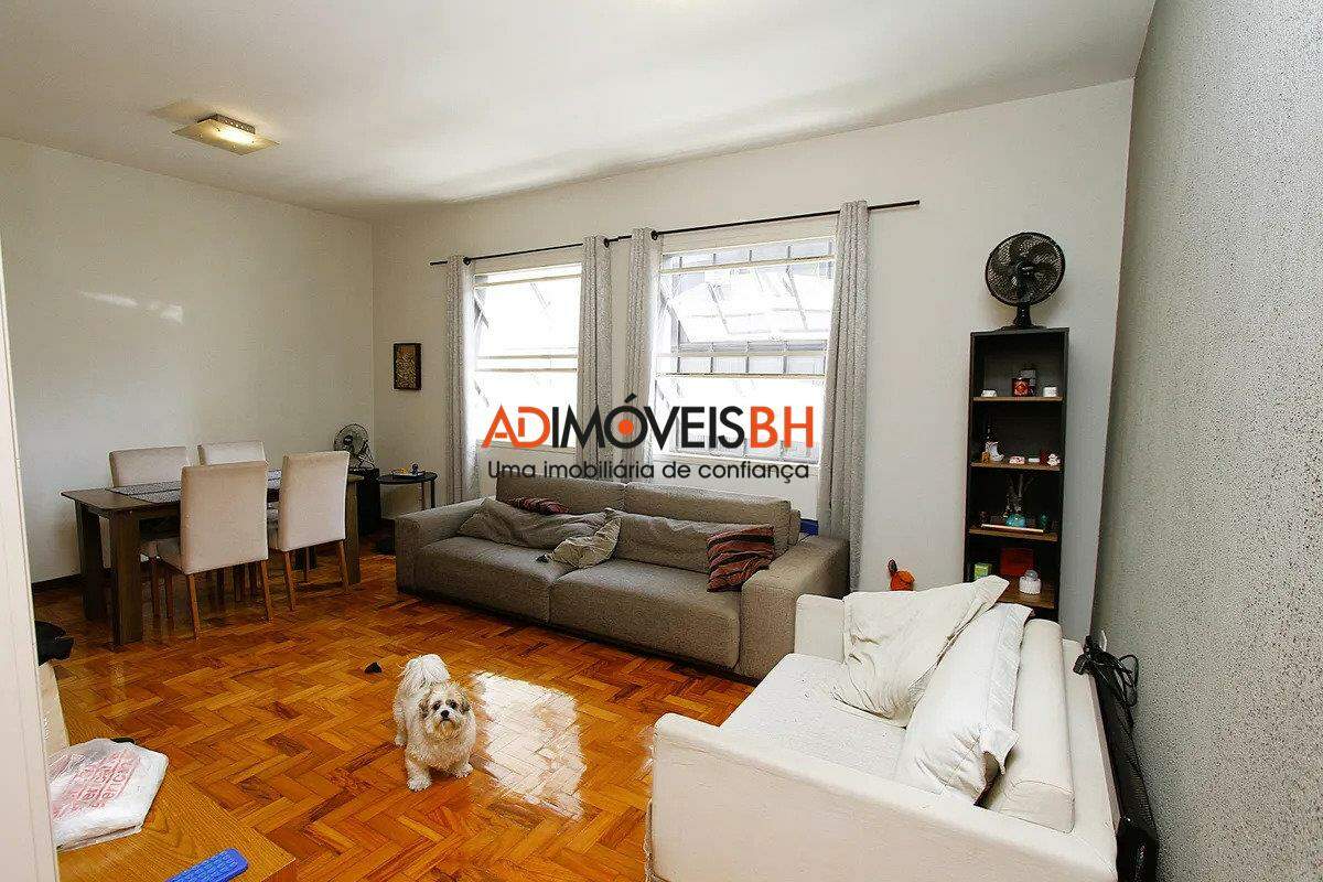 Apartamento à venda no Coração de Jesus: 