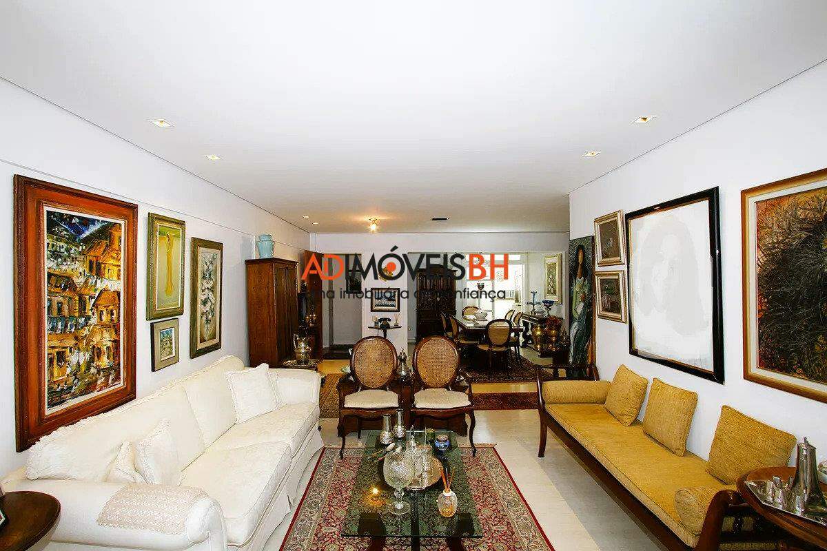 Apartamento à venda no Santa Lúcia: 