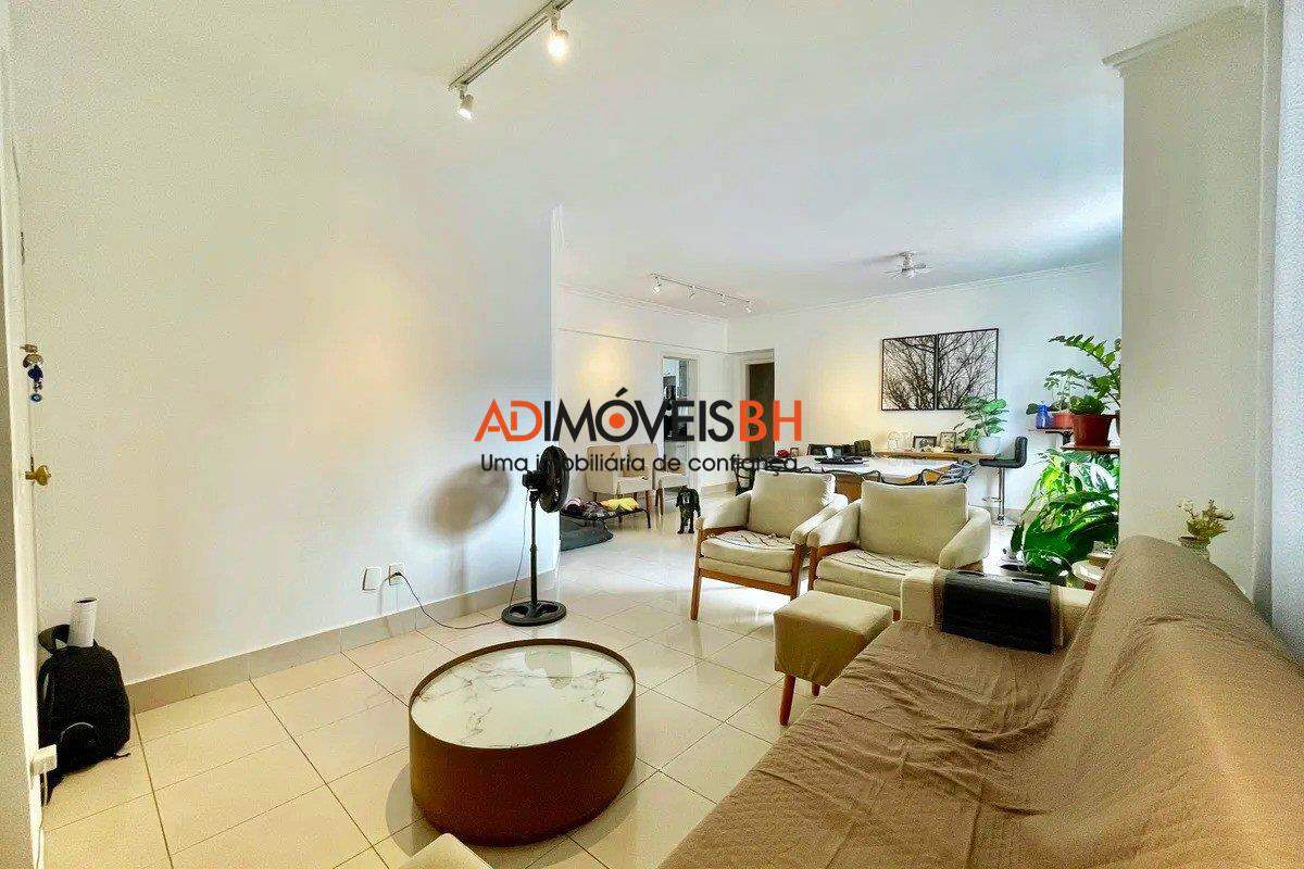 Apartamento à venda no Lourdes: 