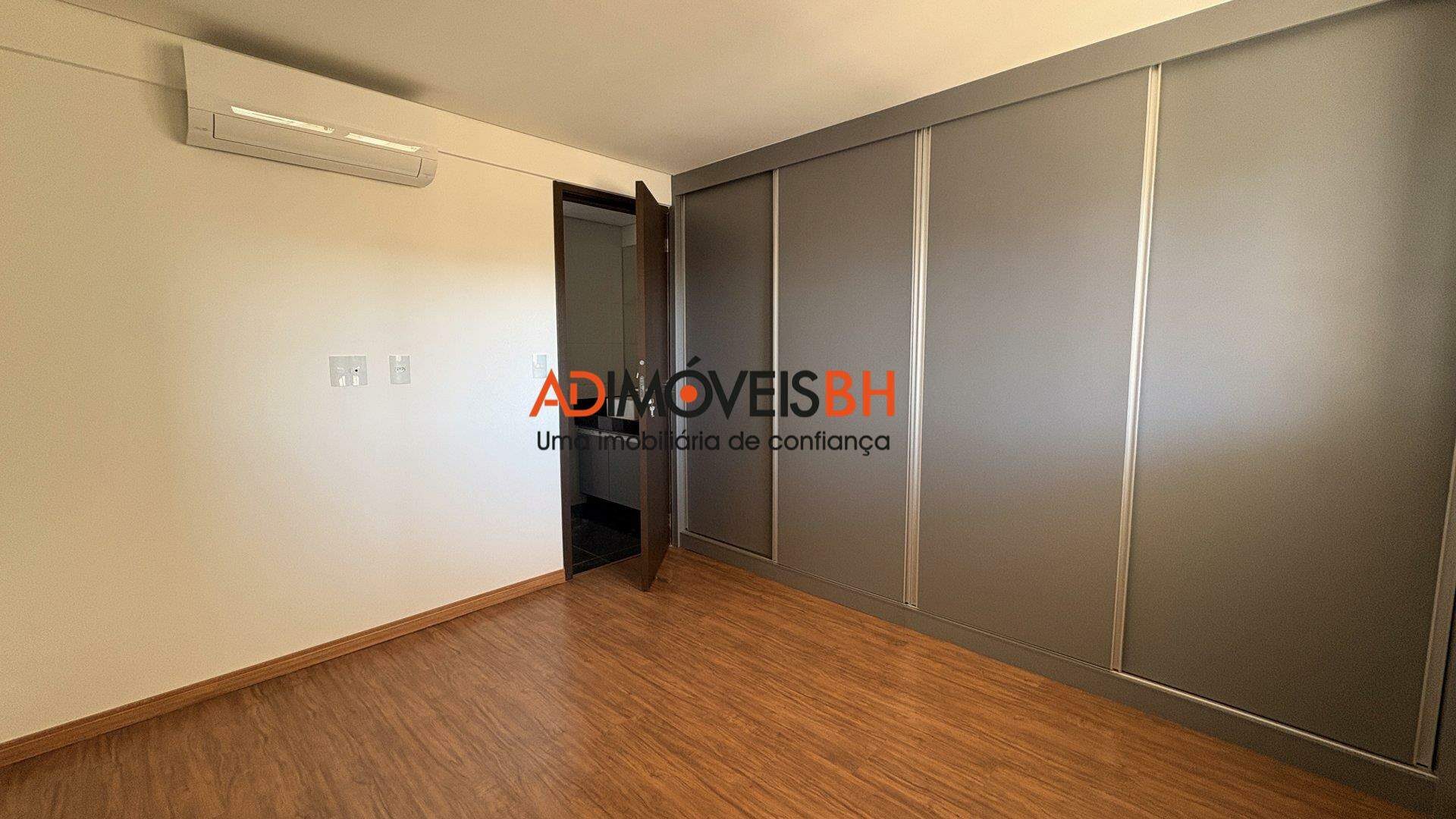 Apartamento à venda no Funcionários: 