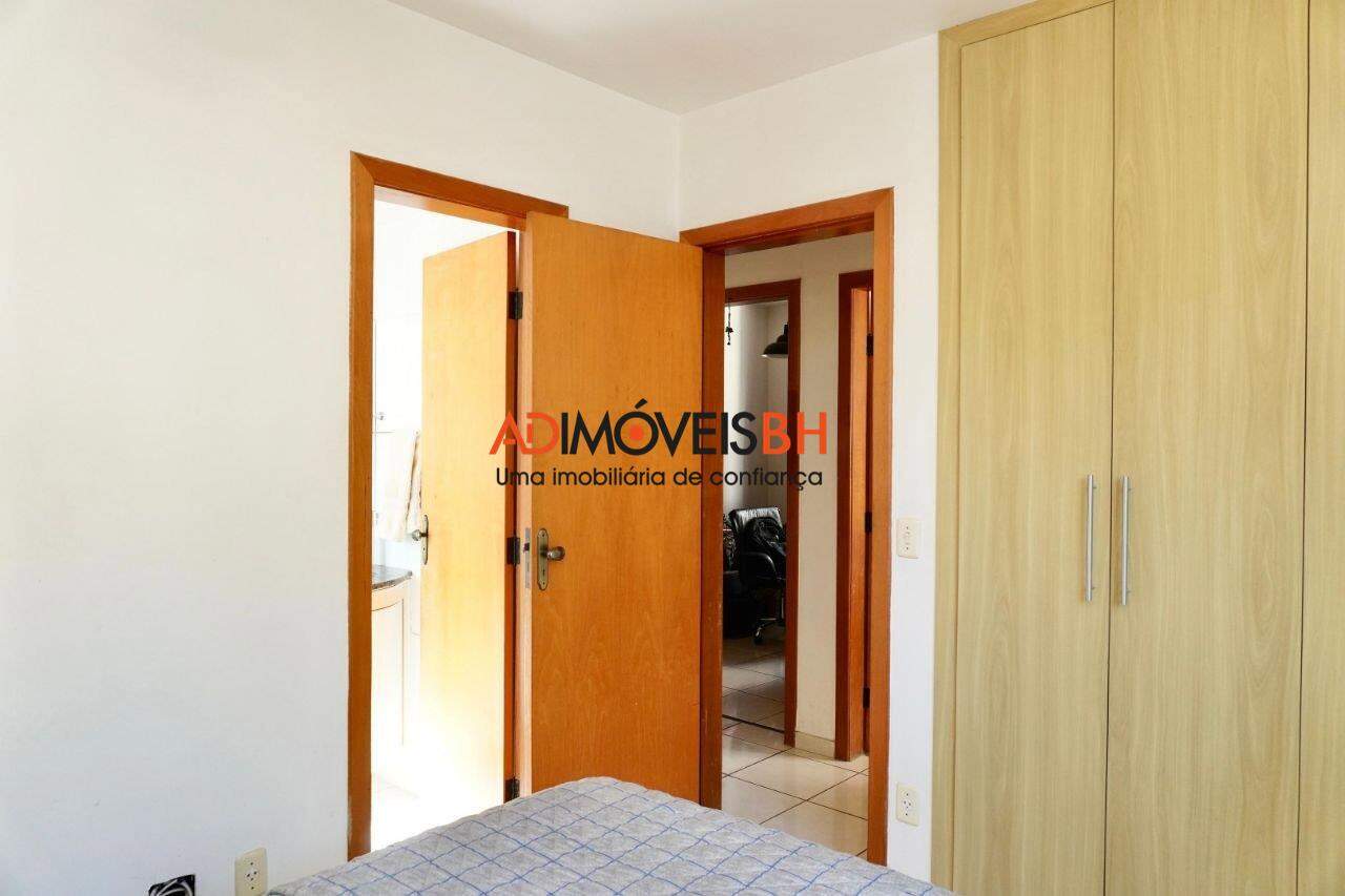 Apartamento à venda no Sagrada Família: 