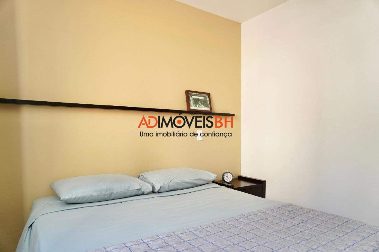 Apartamento à venda no Sagrada Família: 