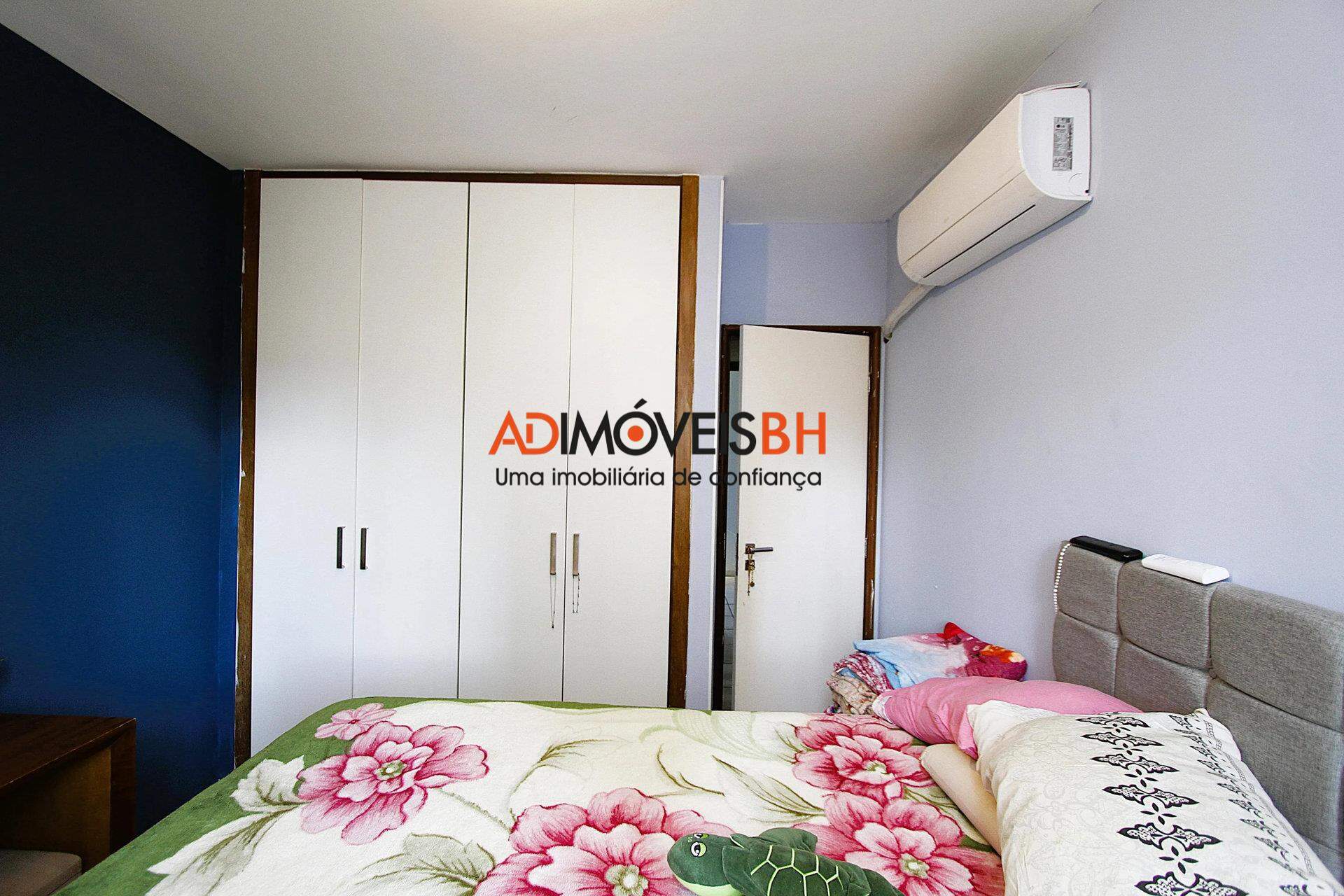 Apartamento à venda no Coração de Jesus: 
