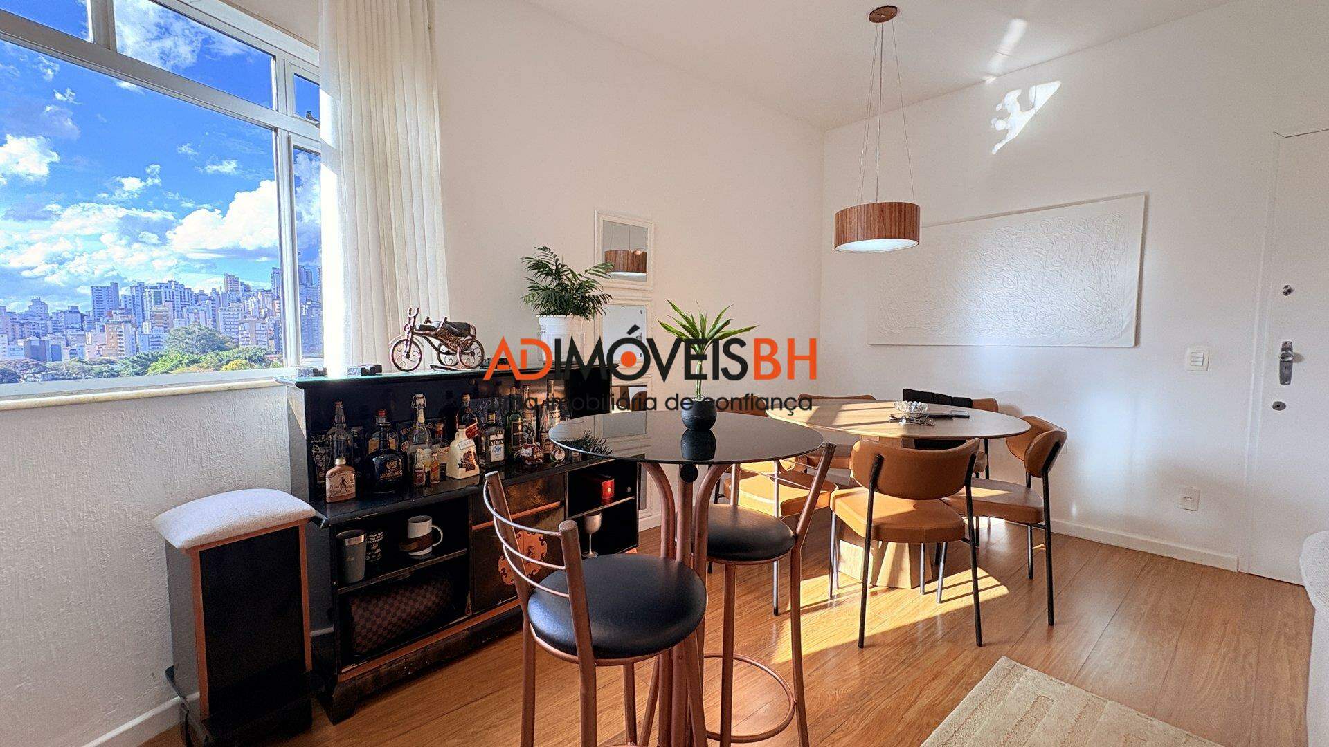 Apartamento à venda no Santa Lúcia: 