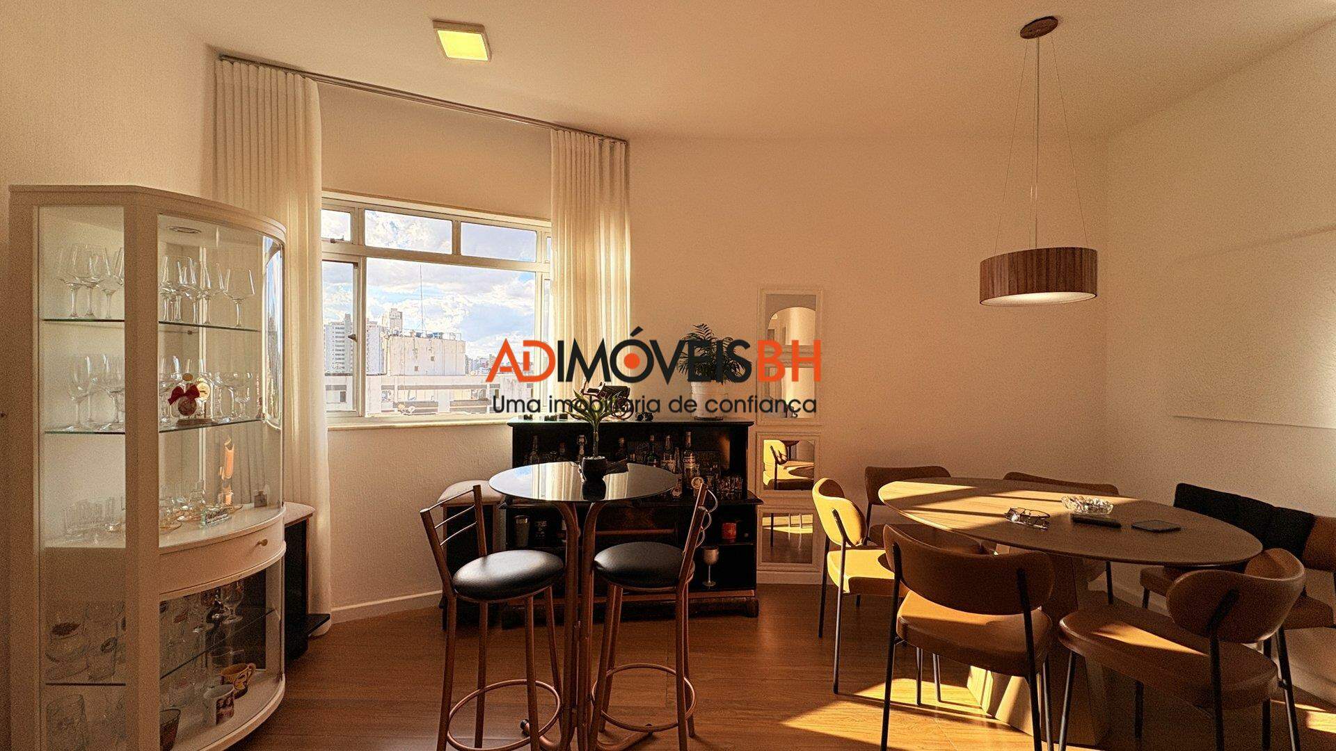Apartamento à venda no Santa Lúcia: 