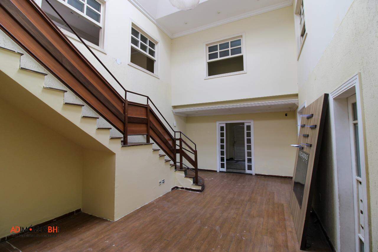 Casa Residencial à venda no Dona Clara: 
