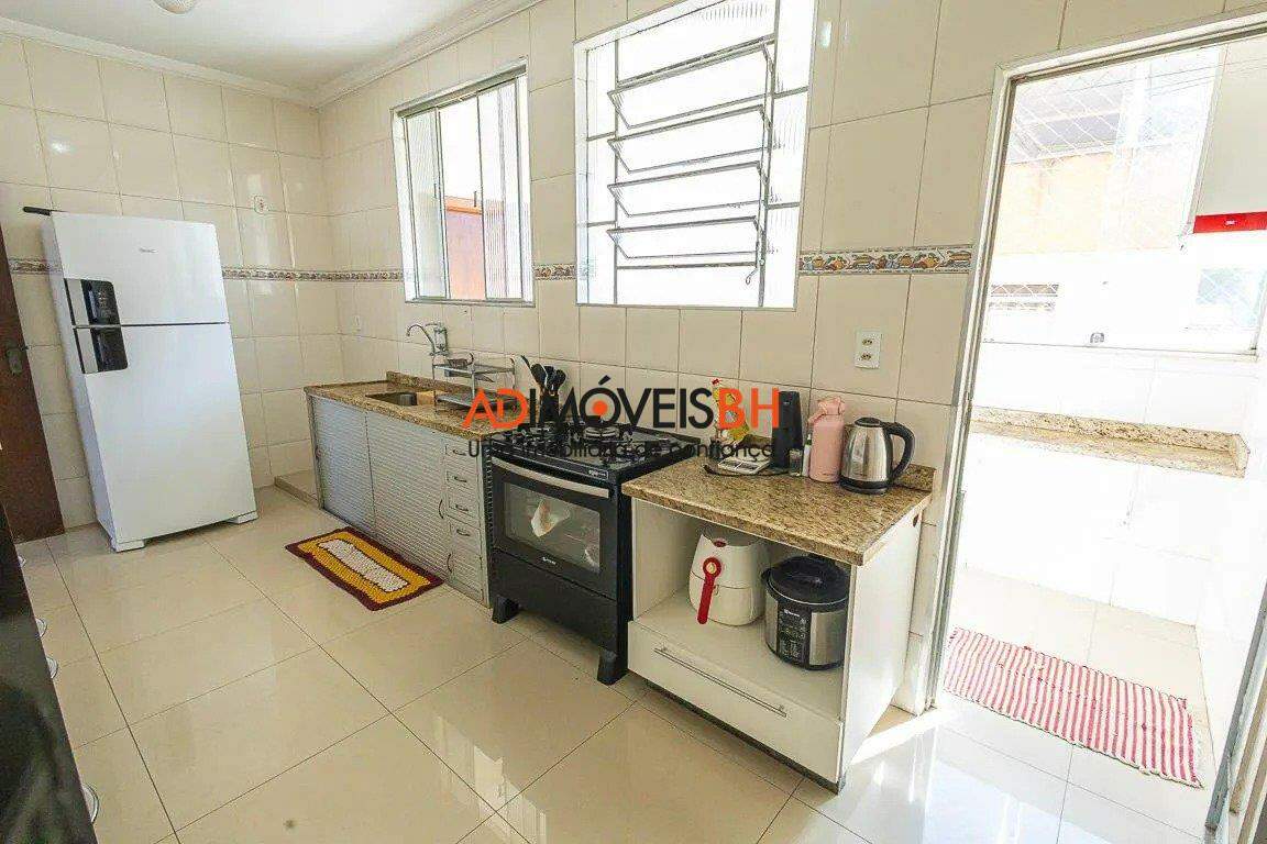 Apartamento à venda no Castelo: 