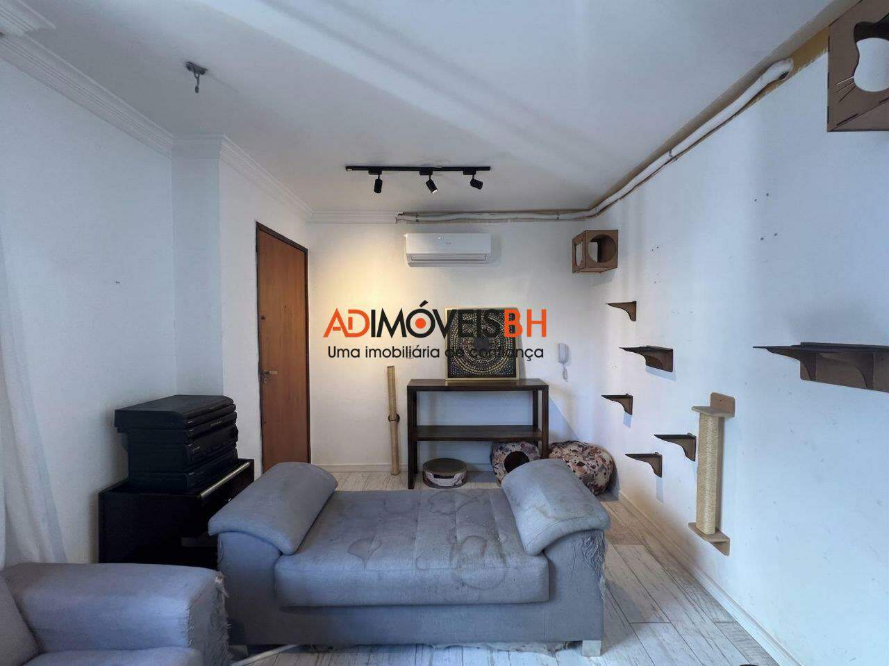 Apartamento à venda no Castelo: 