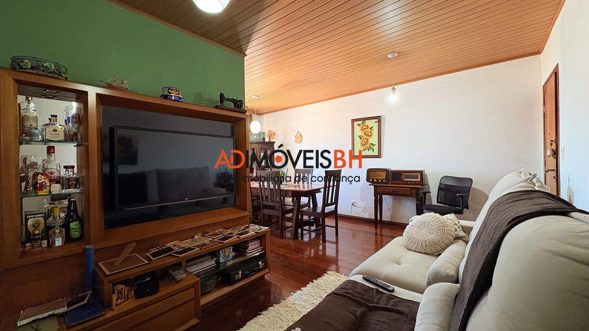Apartamento à venda no Colegio Batista: 