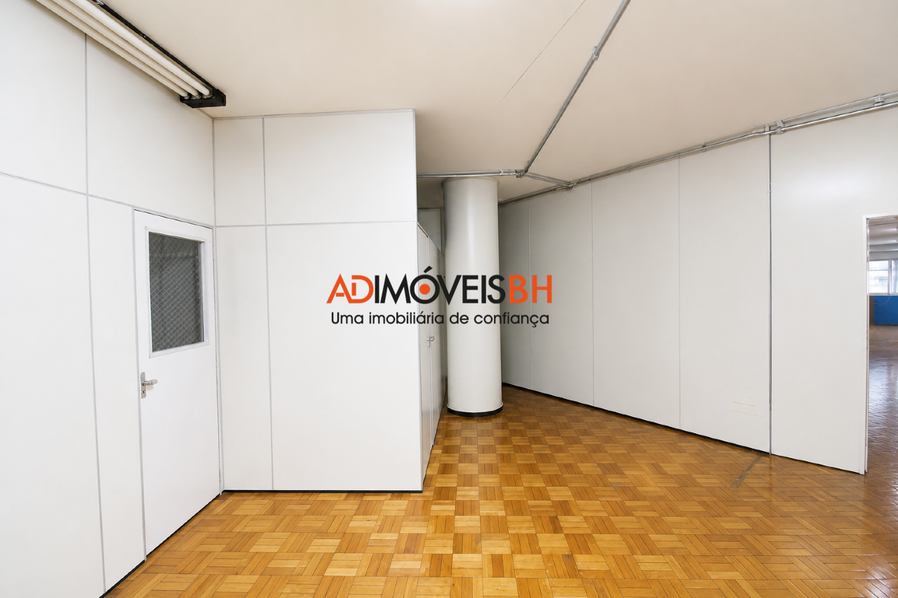 Andar corrido para aluguel no Centro:  Andar corrido - 870m²