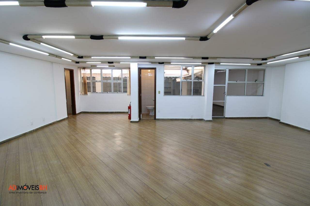 Sala-Conjunto, 200 m² - Foto 1