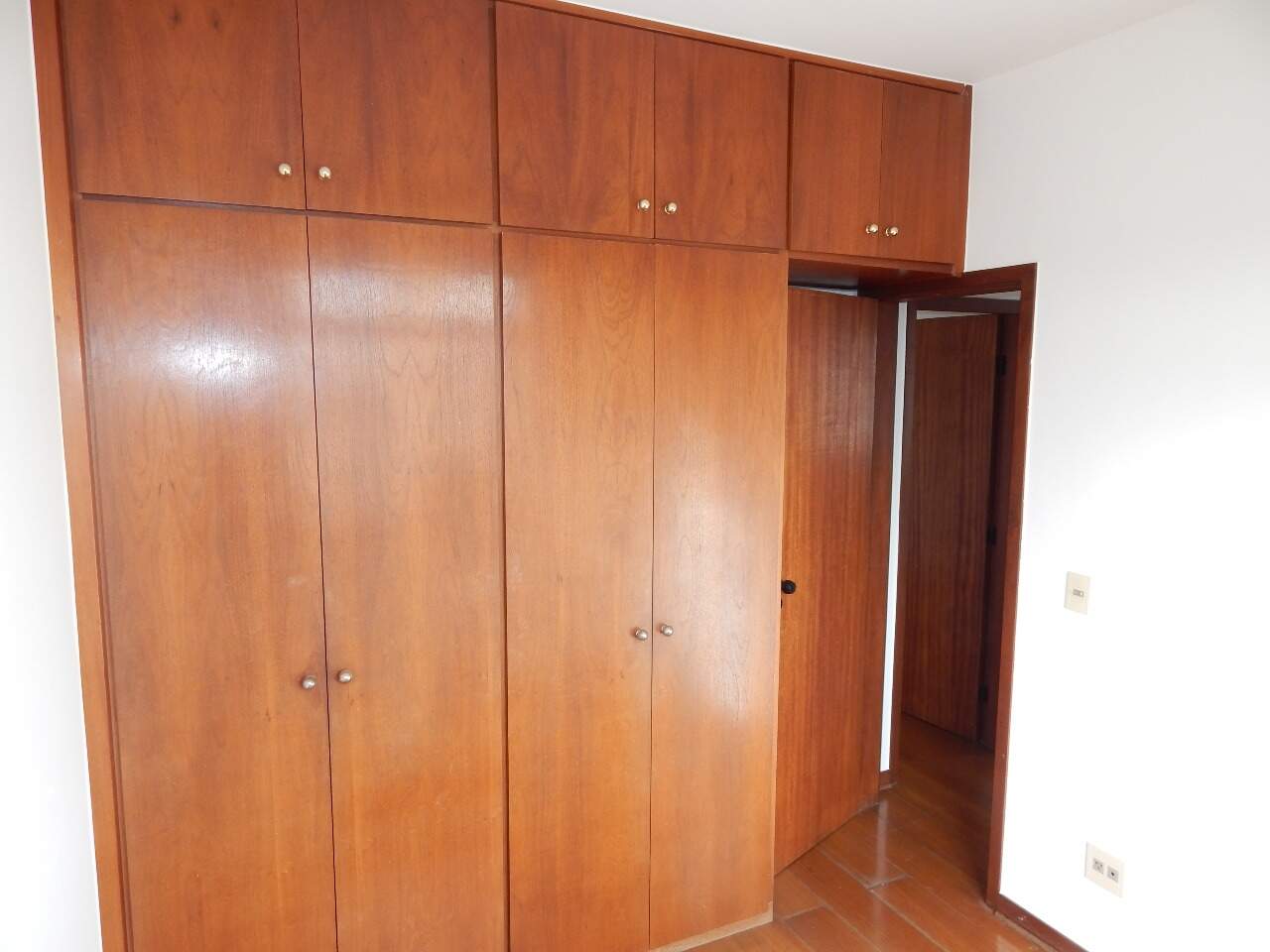 Apartamento para aluguel no Coração Eucarístico: 