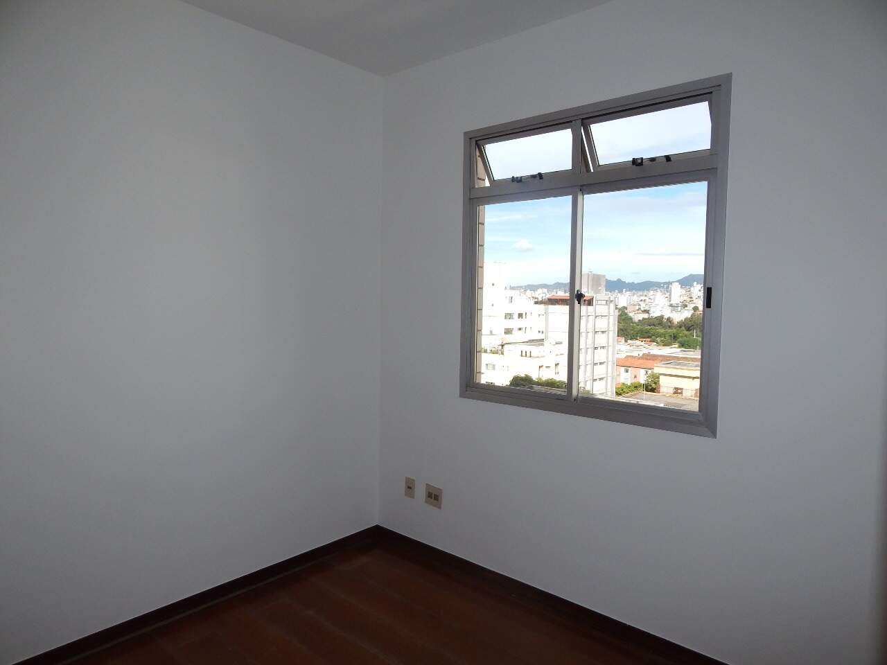 Apartamento para aluguel no Coração Eucarístico: 