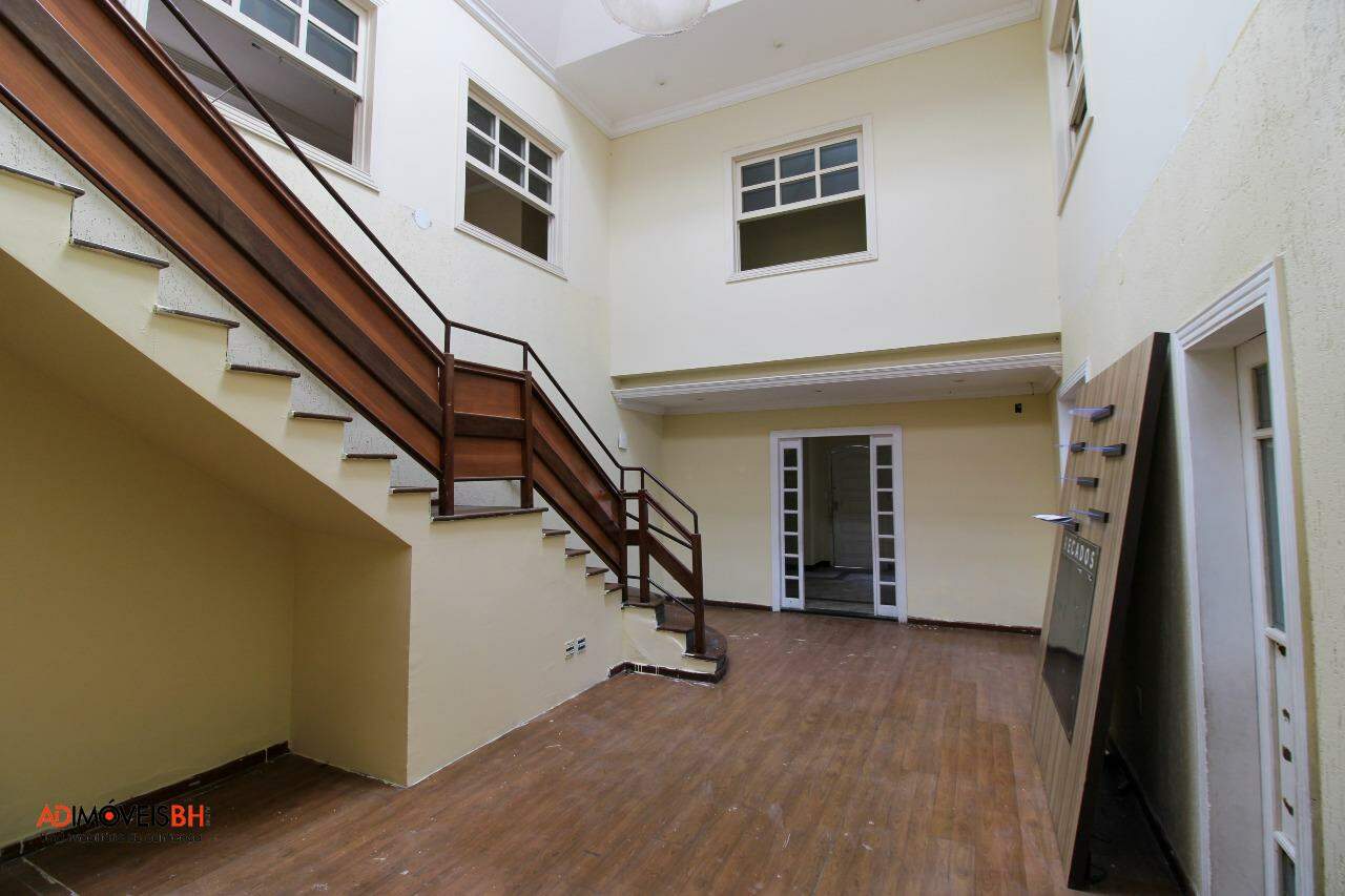 Casa para aluguel no Dona Clara: 