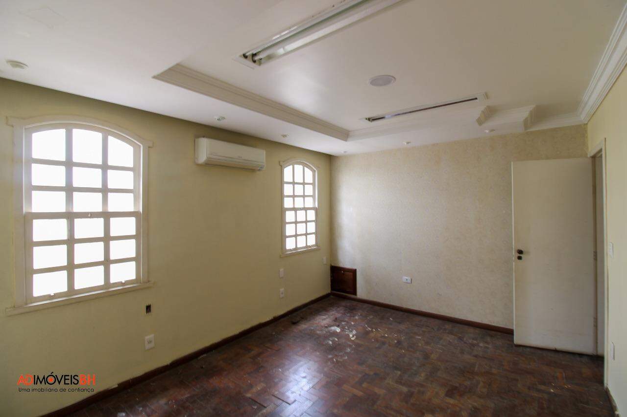 Casa para aluguel no Dona Clara: 