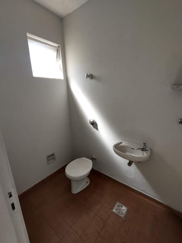 Sala à venda no Prado: 