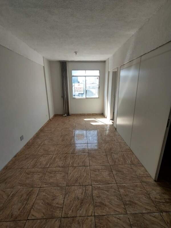 Sala à venda no Prado: 