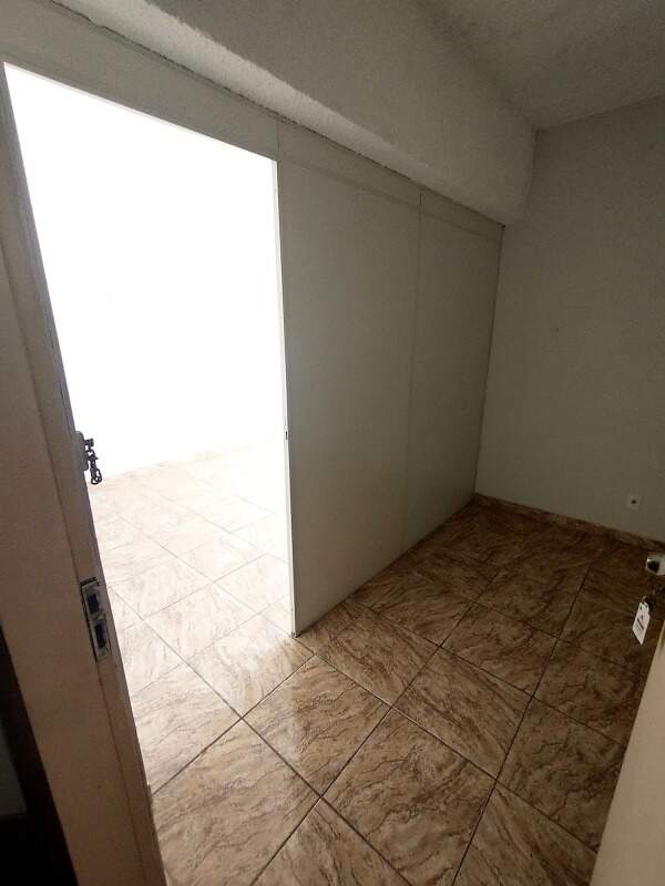 Sala à venda no Prado: 