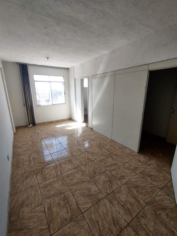 Sala à venda no Prado: 