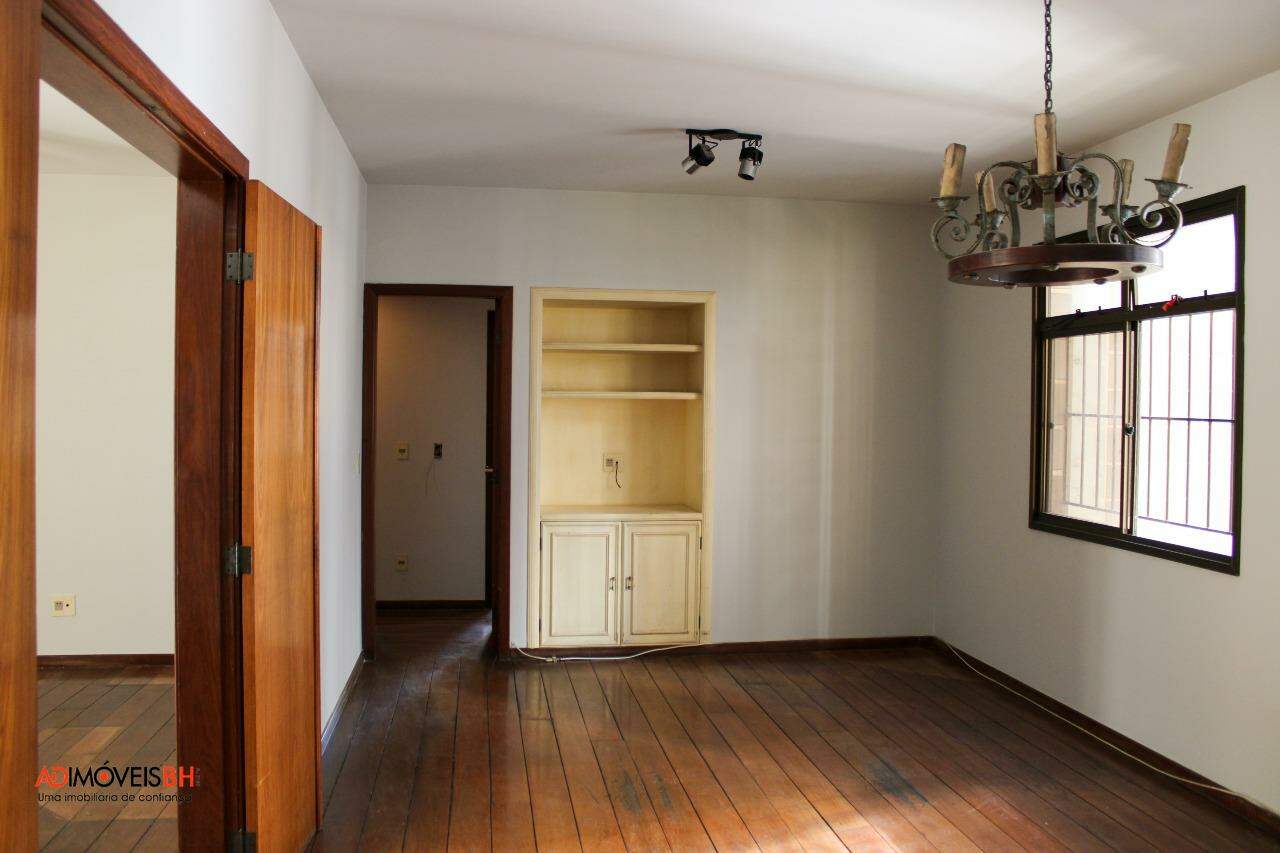 Apartamento para aluguel no Funcionários: 