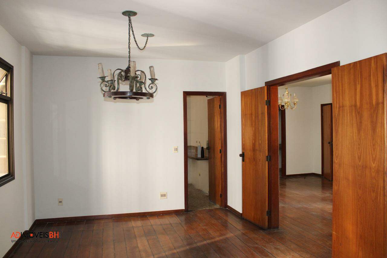 Apartamento para aluguel no Funcionários: 