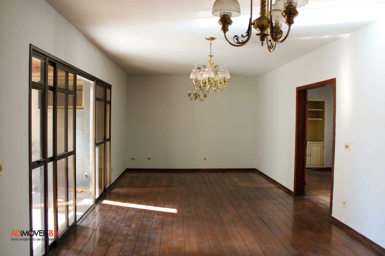 Apartamento para aluguel no Funcionários: 