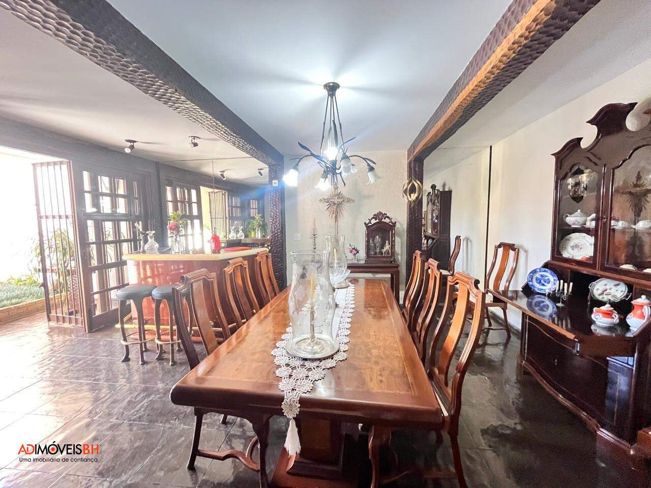 Casa Residencial à venda no Belvedere: 