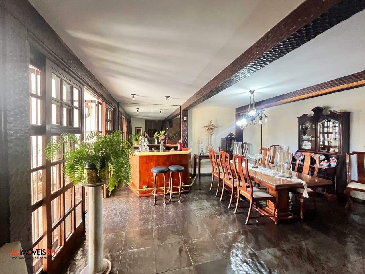 Casa Residencial à venda no Belvedere: 