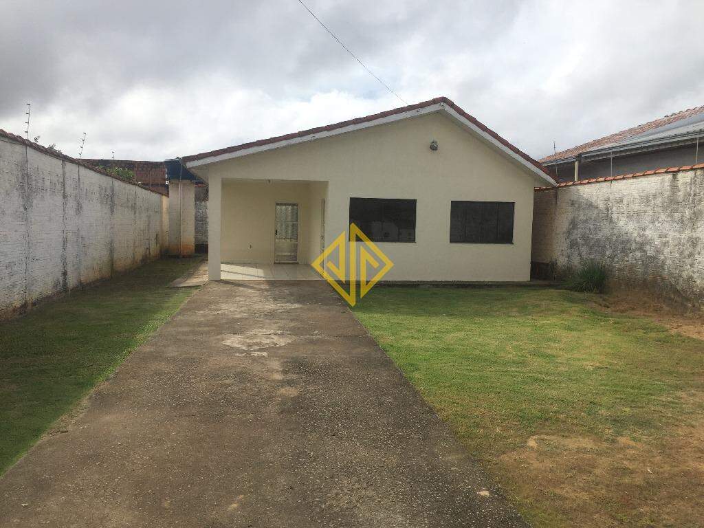 Casa, 3 quartos, 109 m² - Foto 1