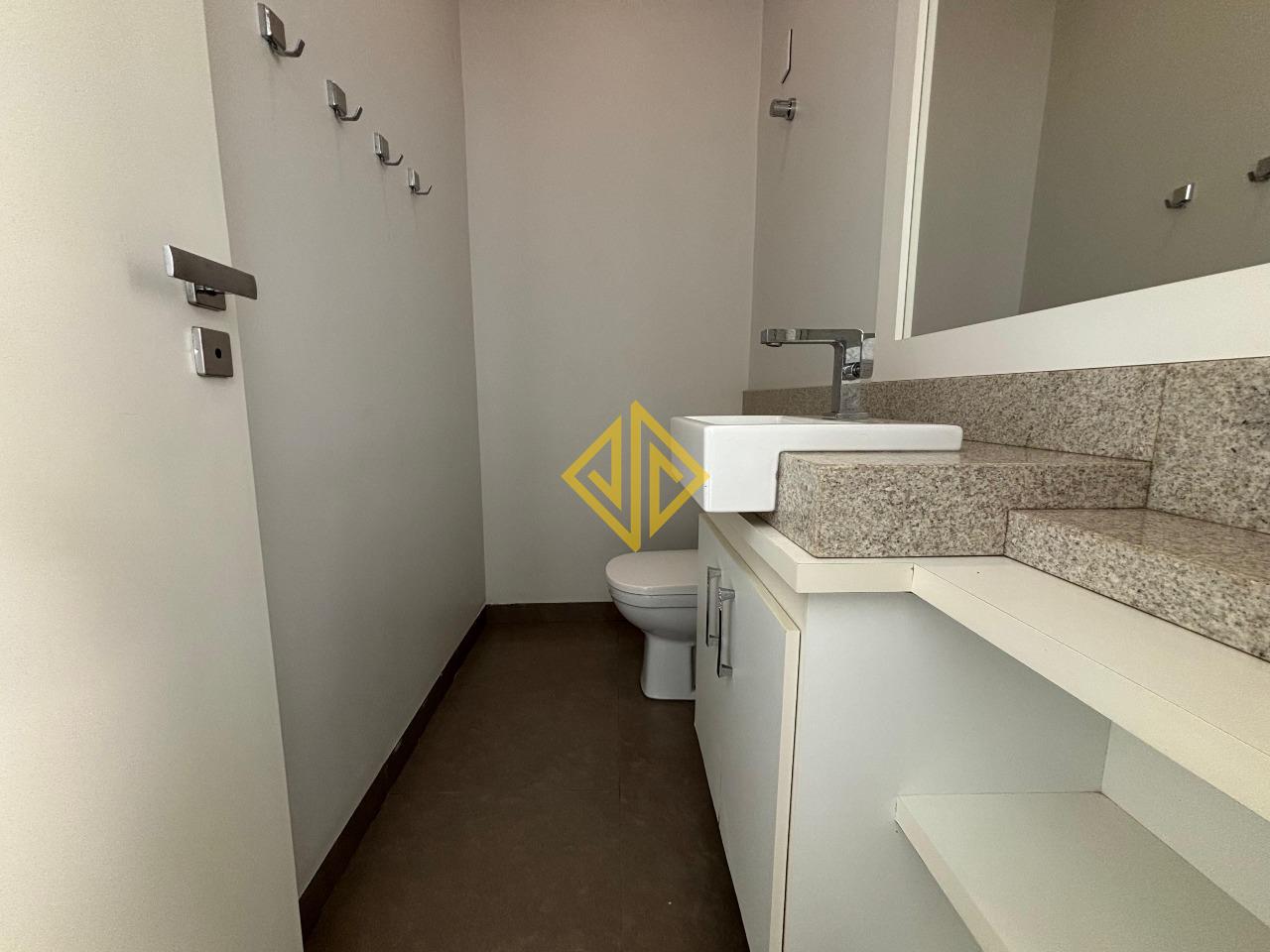 Casa à venda no Condomínio Duque De Caxias: 