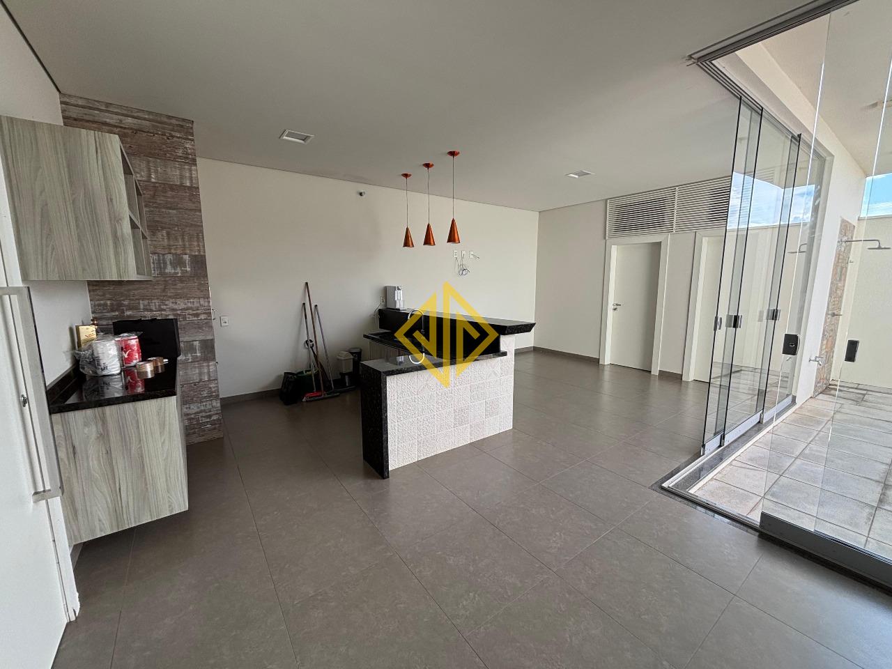 Casa à venda no Condomínio Duque De Caxias: 