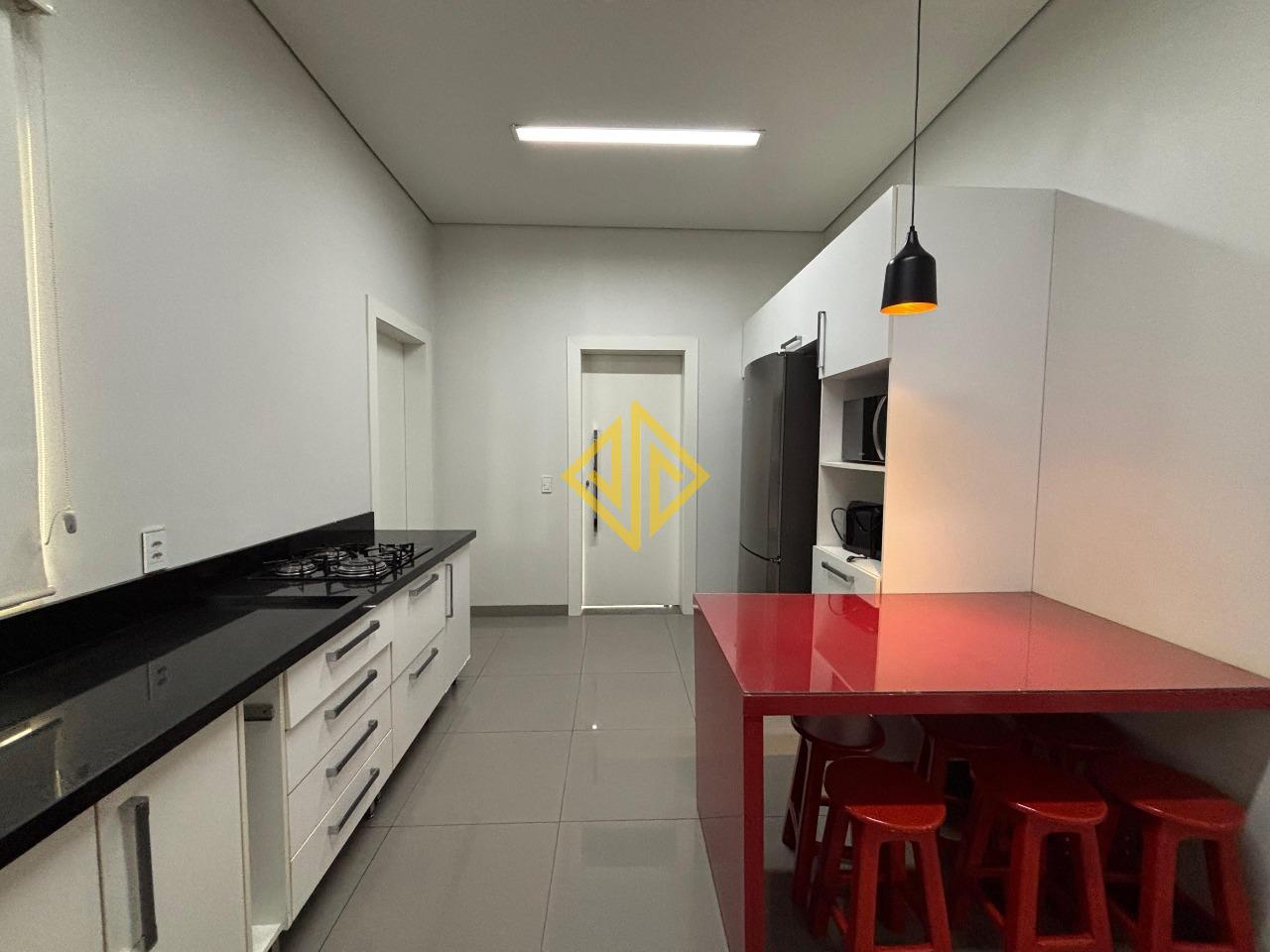 Casa à venda no Condomínio Duque De Caxias: 