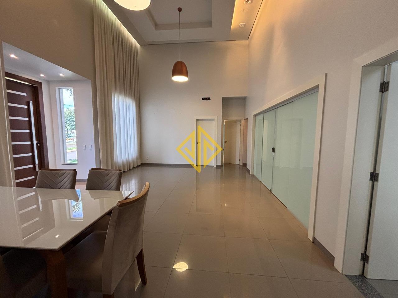 Casa à venda no Condomínio Duque De Caxias: 