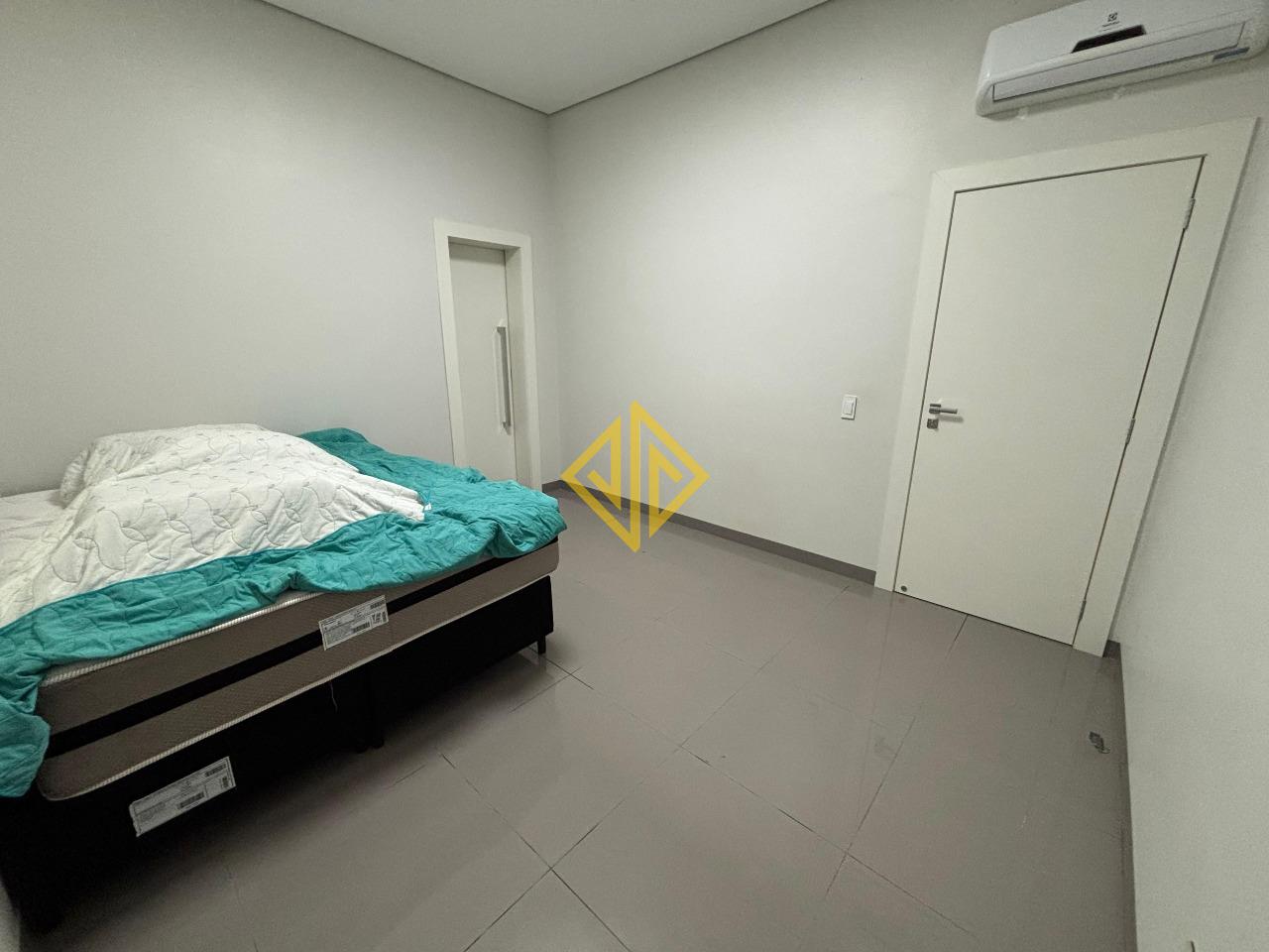 Casa à venda no Condomínio Duque De Caxias: 