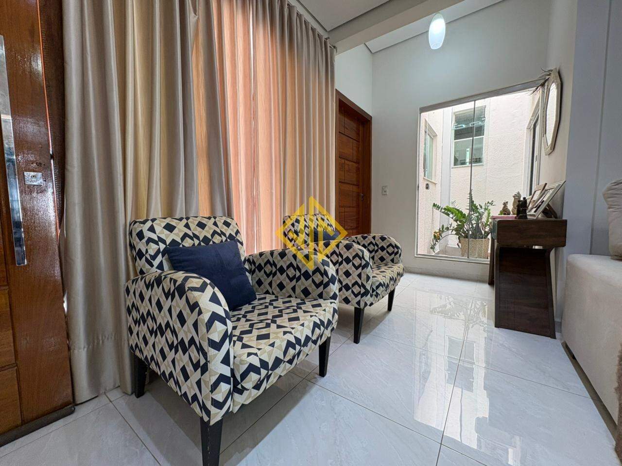 Casa, 3 quartos, 177 m² - Foto 3