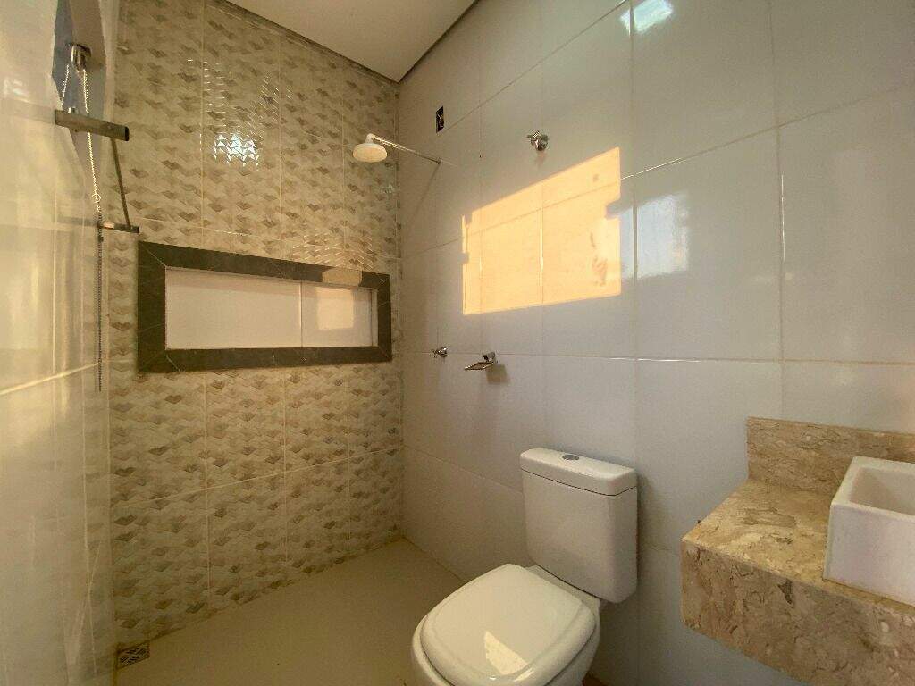 Casa à venda com 3 quartos, 226m² - Foto 19