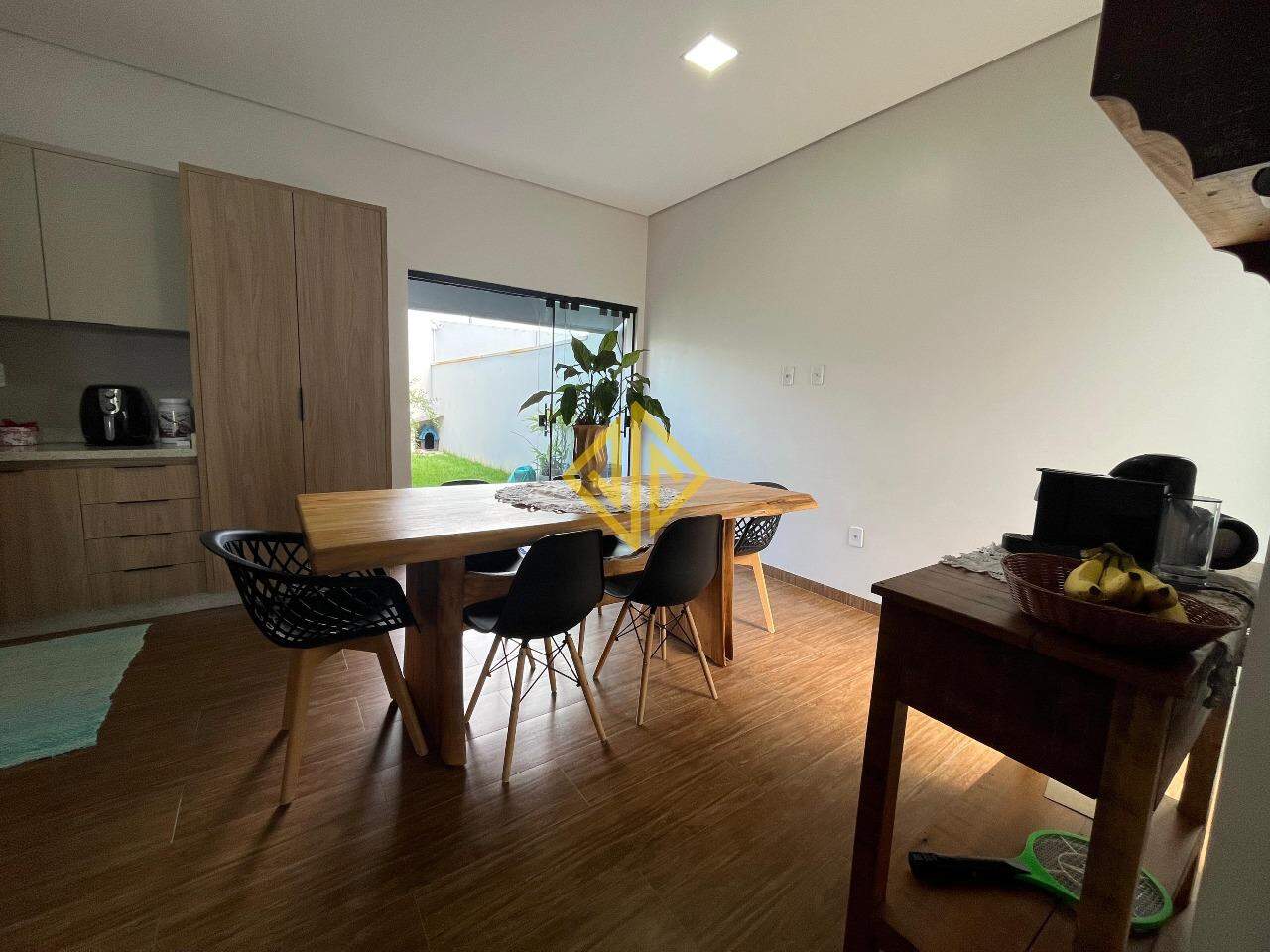 Casa à venda com 3 quartos, 125m² - Foto 5