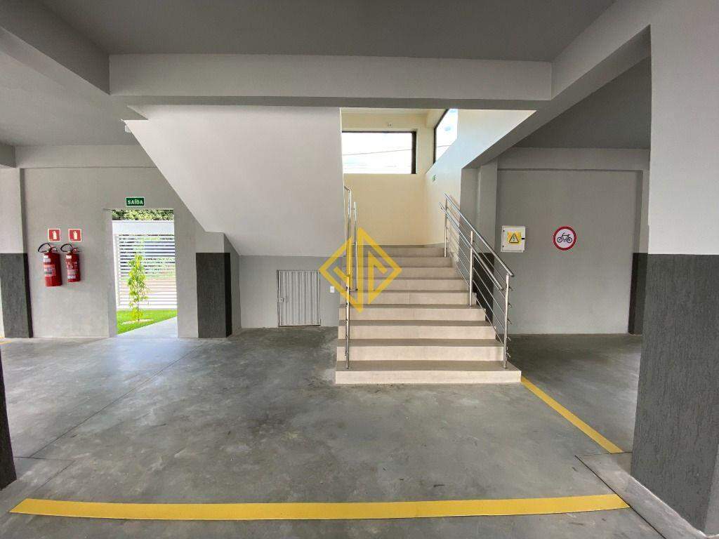 Apartamento para alugar com 2 quartos, 60m² - Foto 9