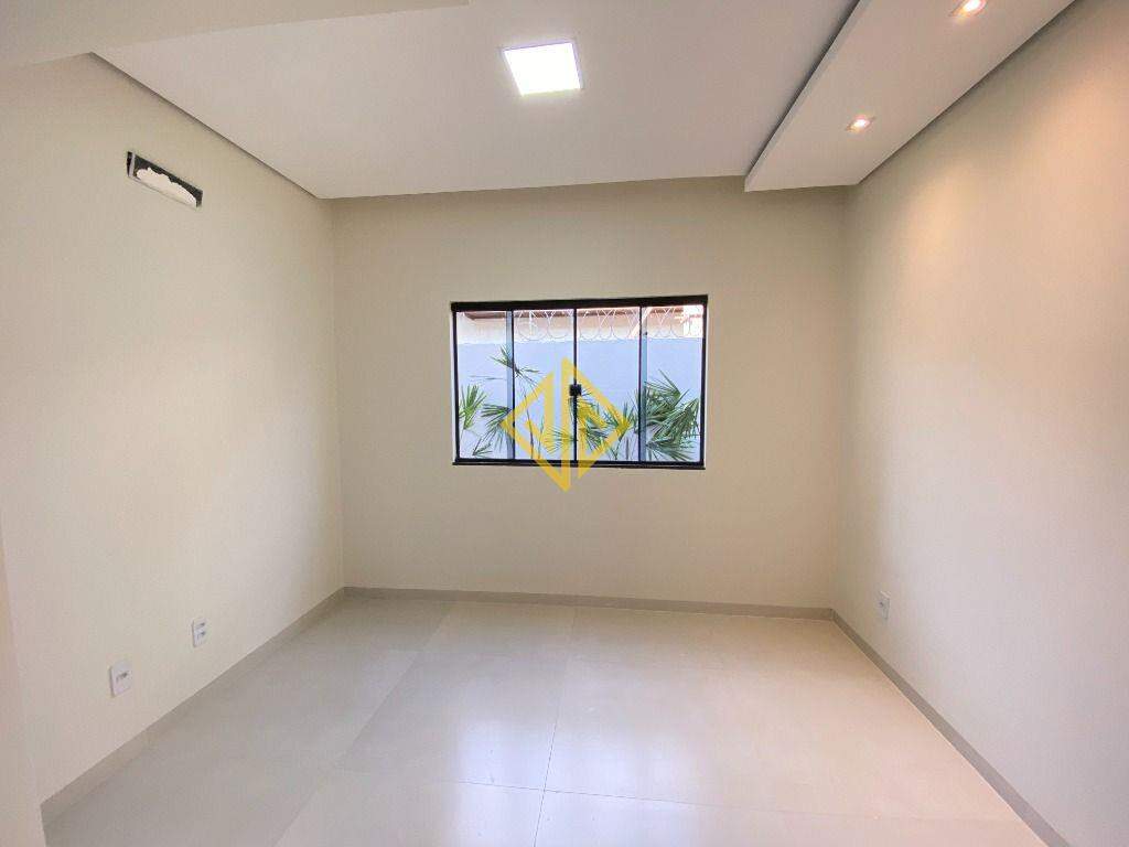 Casa à venda com 3 quartos, 188m² - Foto 8