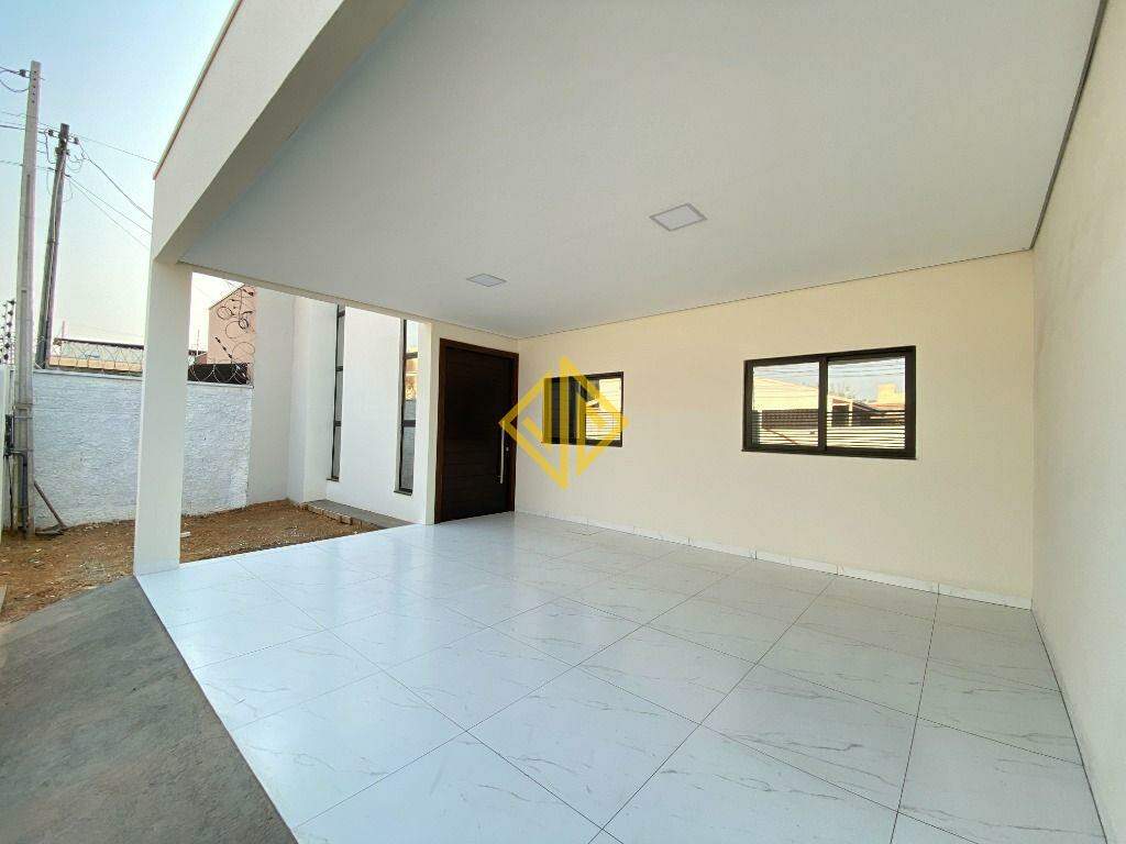 Casa, 3 quartos, 127 m² - Foto 2
