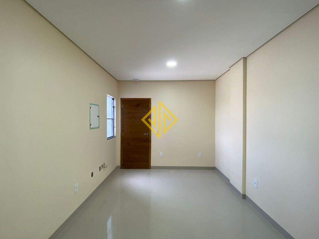 Apartamento para alugar com 2 quartos, 70m² - Foto 4