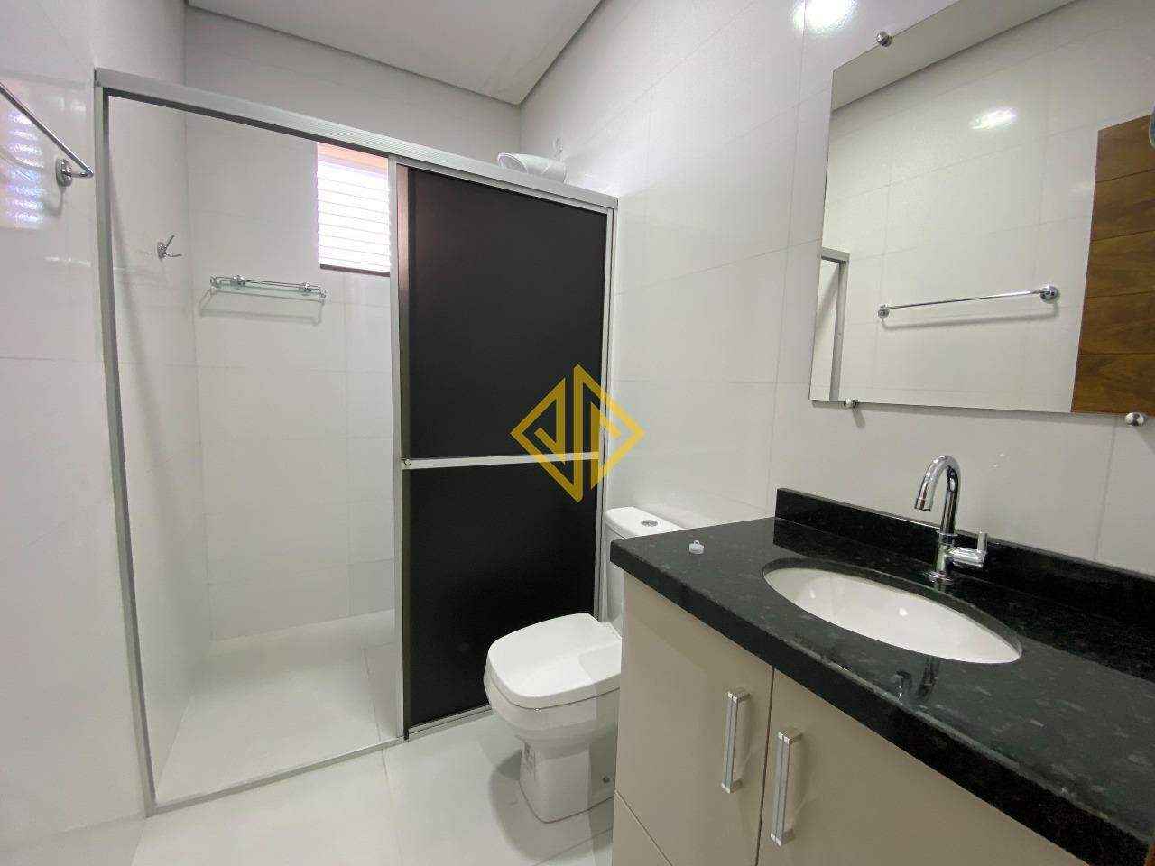 Apartamento para alugar com 2 quartos, 70m² - Foto 8