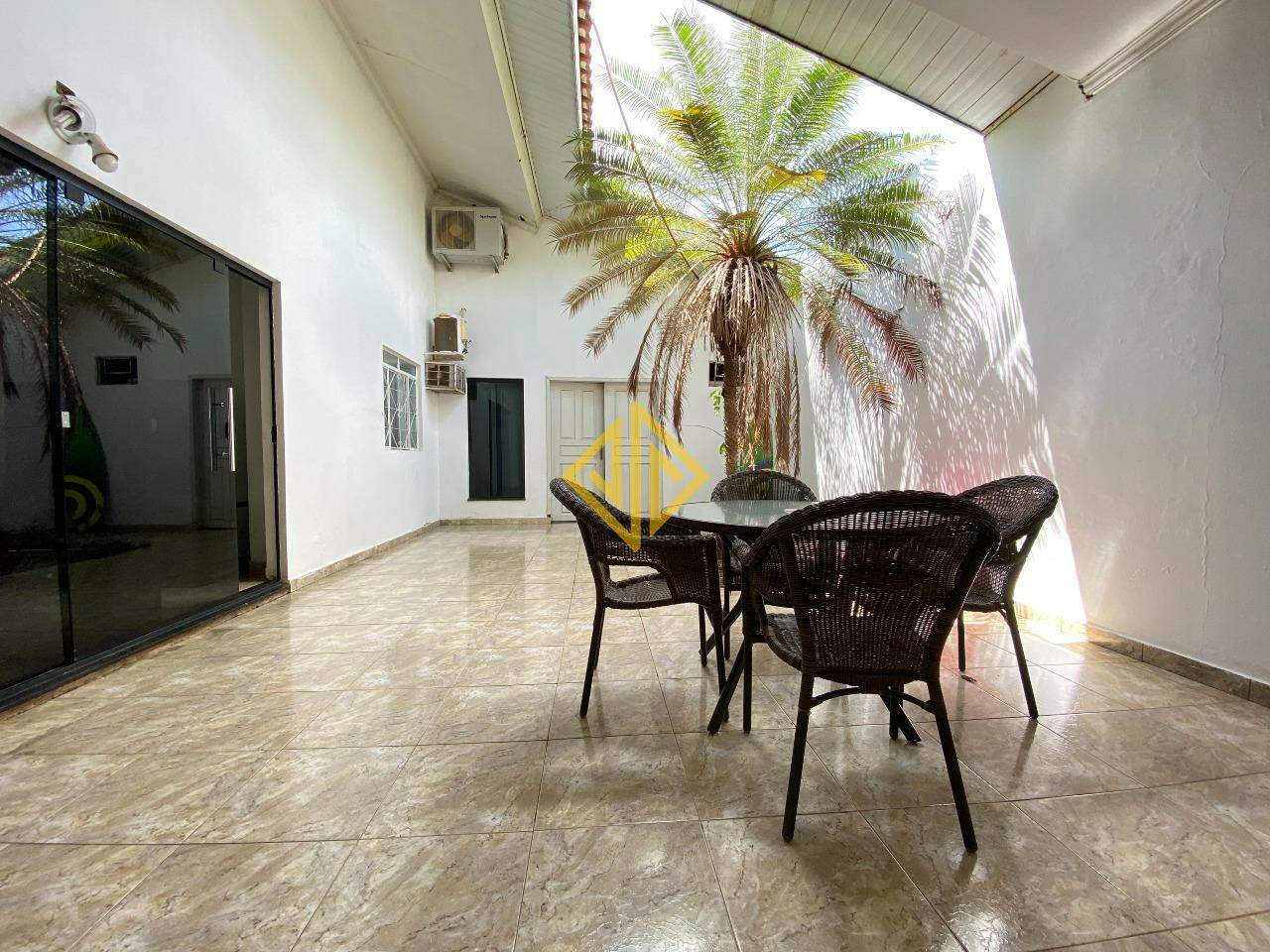 Casa à venda com 3 quartos, 380m² - Foto 20