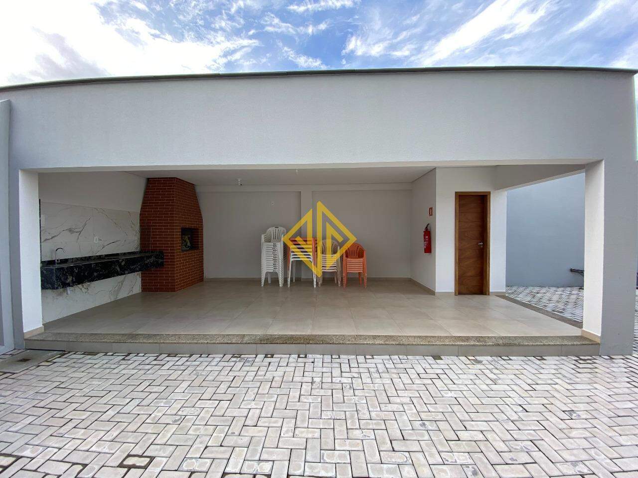 Apartamento para alugar com 2 quartos, 70m² - Foto 7