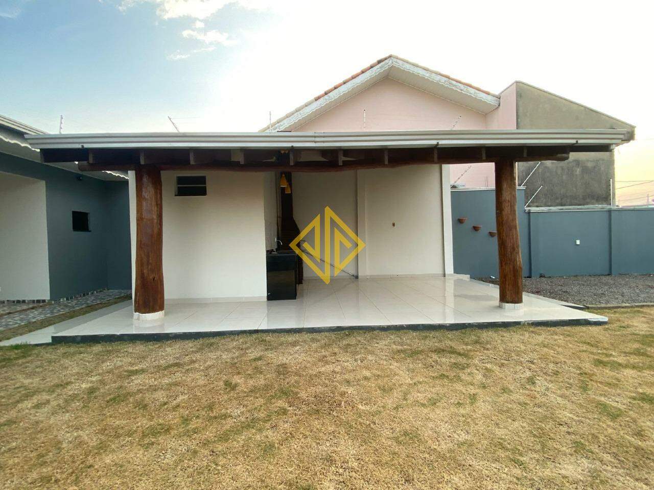 Casa para alugar com 2 quartos, 95m² - Foto 14