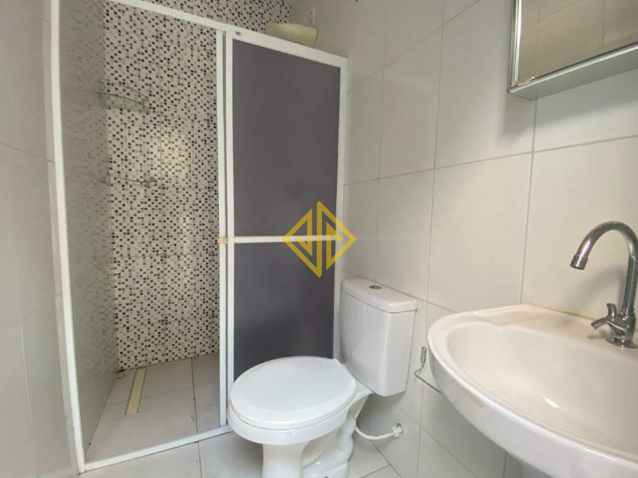 Casa para alugar com 2 quartos, 95m² - Foto 4