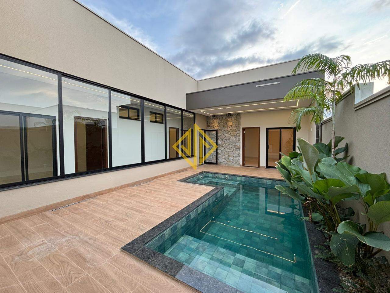 Casa à venda no Condomínio São Paulo: